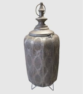 Cylinder-shaped metal lantern